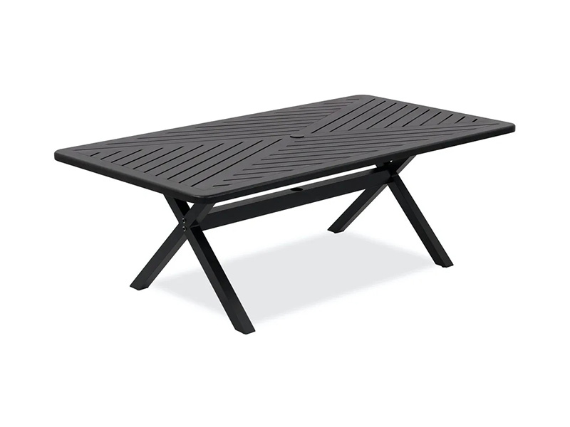 Solstice Ess-Terrassentisch aus gealtertem Bronze-Aluminium, 84 × 44 Zoll