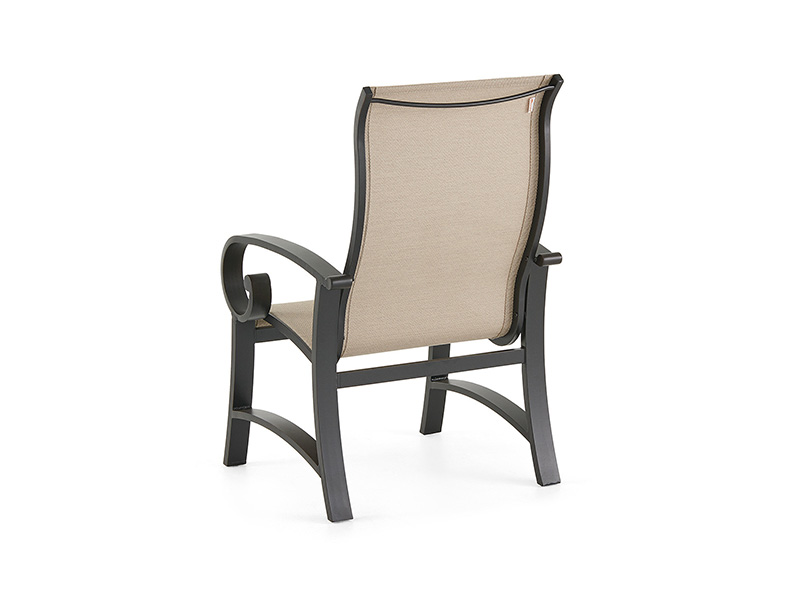 Solstice Essstuhl aus gealtertem Bronze-Aluminium mit Sling