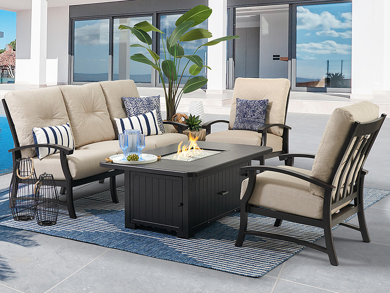 Lodge Aged Bronze Aluminium mit Polstern – 4-teiliges Deep Seating Set mit Feuerstelle